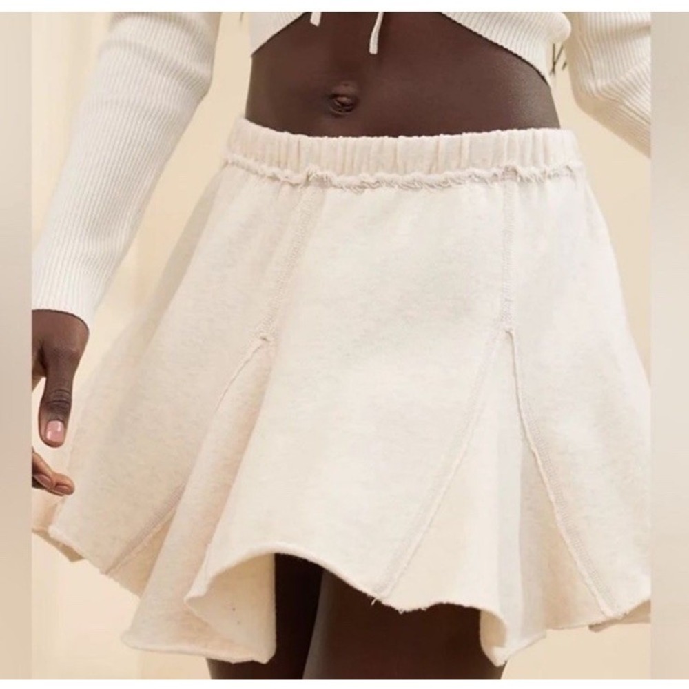 NWOT Aerie Fleece Godet Mini Skirt Women's Sz Small Tennis Prep Flare Oatmeal